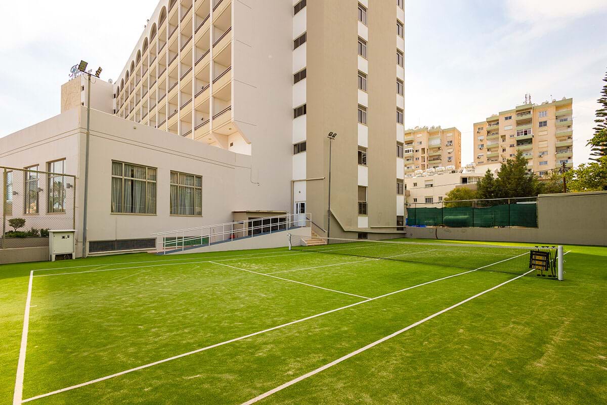 Tennis
