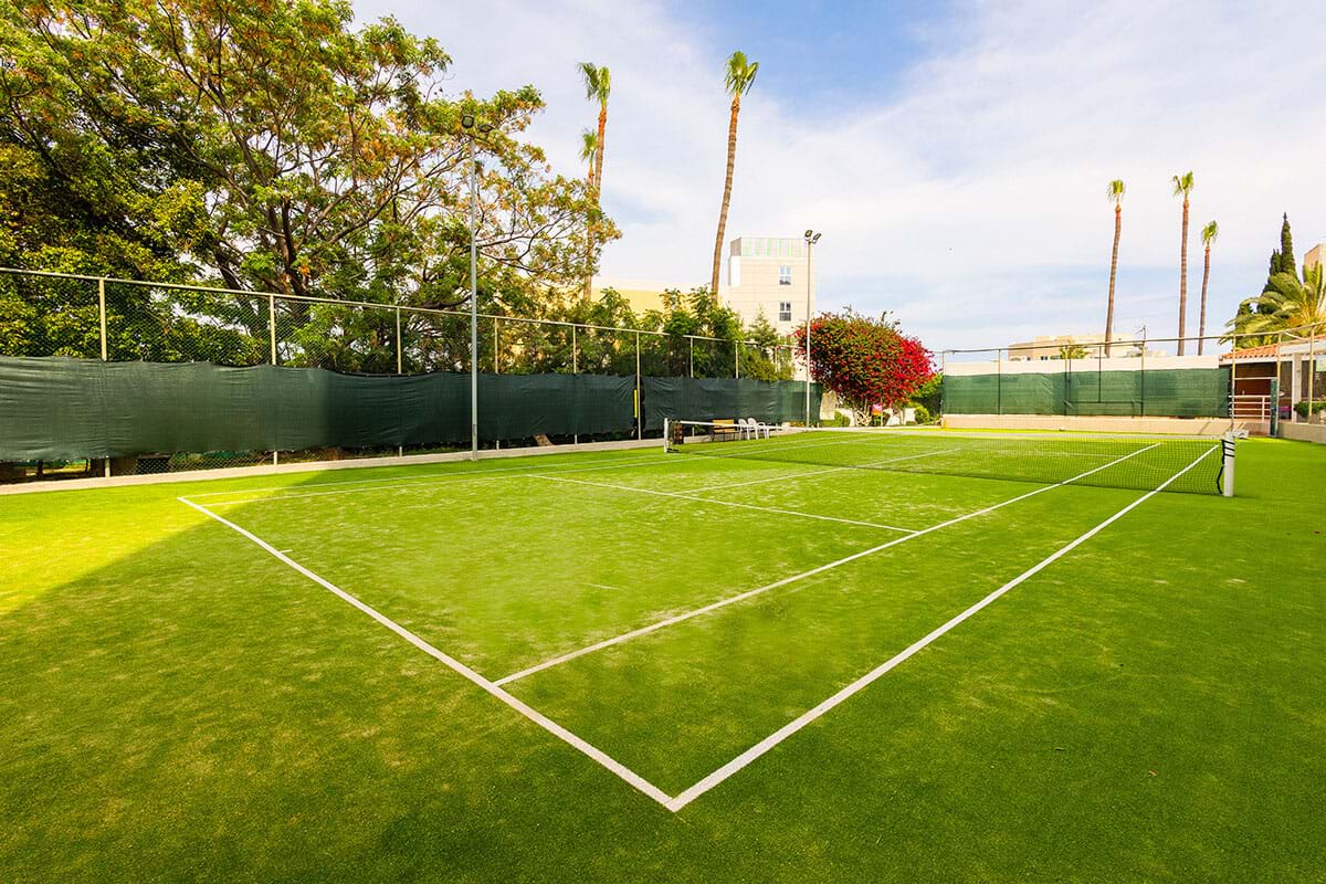 Tennis